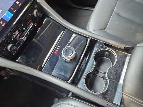 Used 2022 Jeep Grand Cherokee L Limited image 21