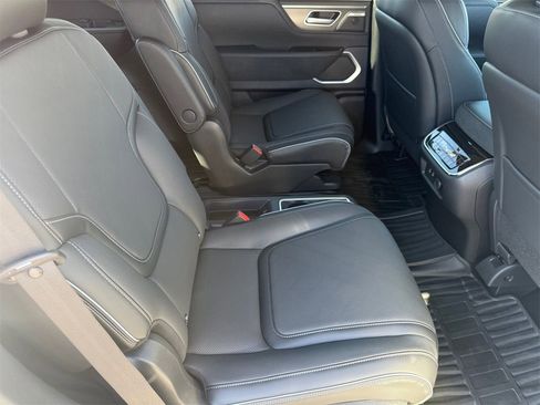 New 2026 INFINITI QX80 Luxe image 30