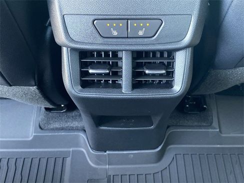 New 2026 Chevrolet Equinox RS w/ Convenience Package III image 16