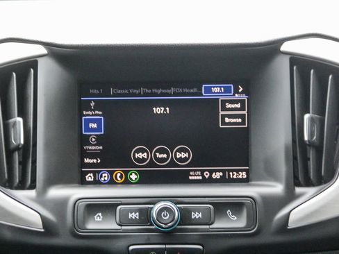 Used 2022 GMC Terrain SLE w/ Driver Convenience Package image 14