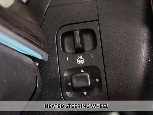 Used 2023 Mercedes-Benz GLS 450 4MATIC w/ AMG Line Exterior image 9