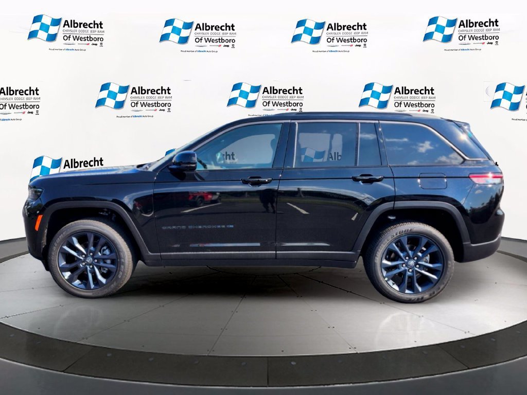 New 2026 Jeep Grand Cherokee Limited AWD/4WD image 2