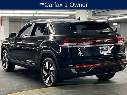 Used 2024 Volkswagen Atlas Cross Sport SE w/ Panoramic Sunroof Package AWD/4WD image 5
