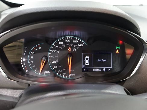 Used 2021 Chevrolet Trax LT w/ Redline Edition image 39