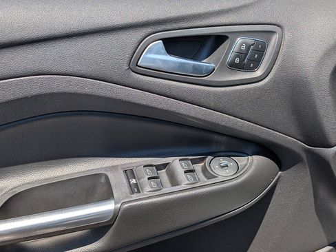 Used 2014 Ford Escape Titanium AWD/4WD image 22