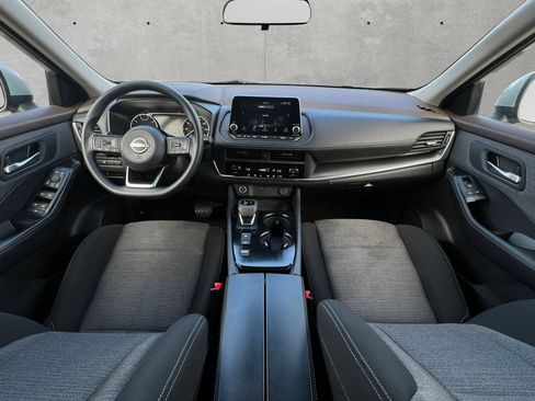 Used 2023 Nissan Rogue SV FWD image 20