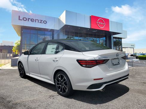 New 2025 Nissan Sentra SR w/ SR Premium Package image 6