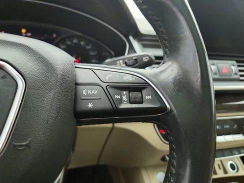 Used 2019 Audi Q5 2.0T Premium AWD/4WD image 16