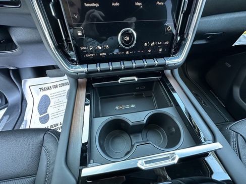 New 2026 GMC Yukon XL Denali w/ Sun & Power Step Package image 21