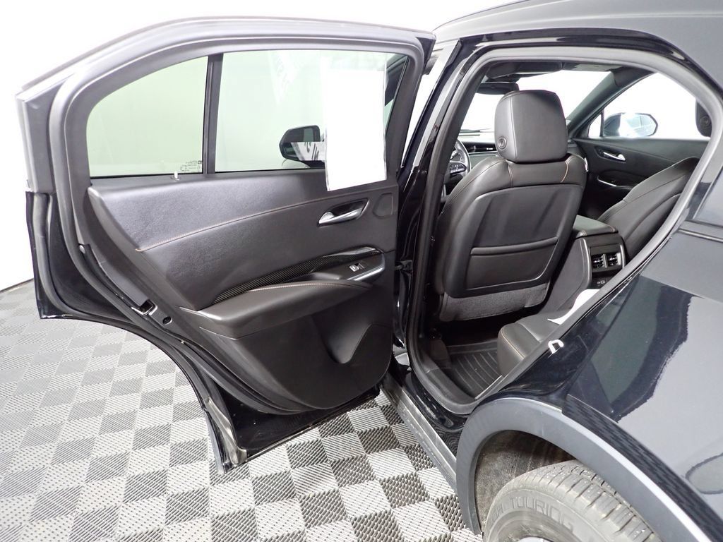 Used 2020 Cadillac XT4 Sport w/ Driver Awareness Package AWD/4WD image 31