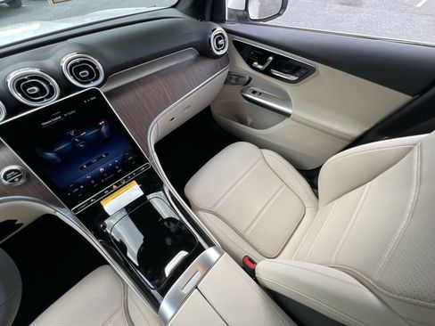 New 2026 Mercedes-Benz GLC 300 4MATIC image 14