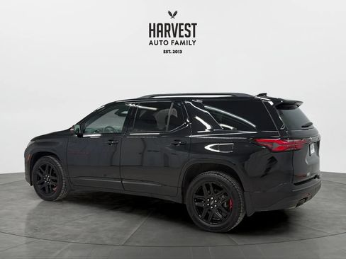 Used 2023 Chevrolet Traverse Premier w/ Redline Edition AWD/4WD image 3