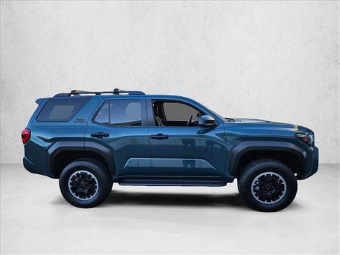Used 2025 Toyota 4Runner TRD Off-Road Premium image 4