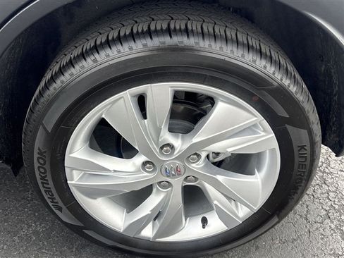 Used 2024 Buick Encore GX Preferred w/ Comfort Package FWD image 31