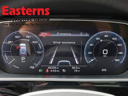 Used 2019 Audi e-tron Prestige w/ Prestige Package AWD/4WD image 18