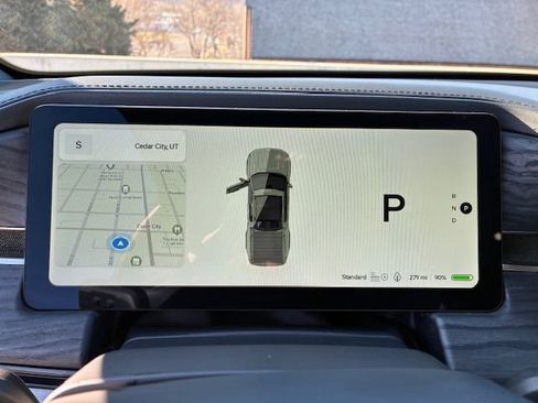 Used 2022 Rivian R1T Launch Edition image 13