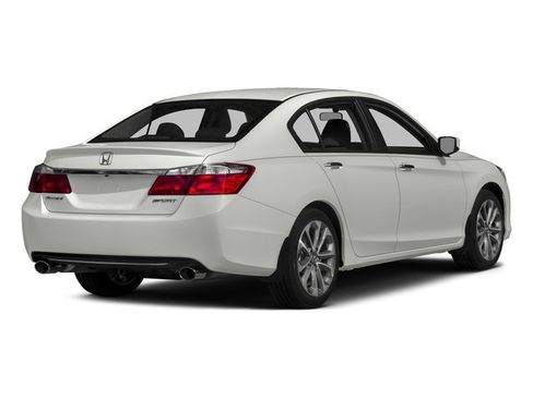 Used 2015 Honda Accord Sport image 2