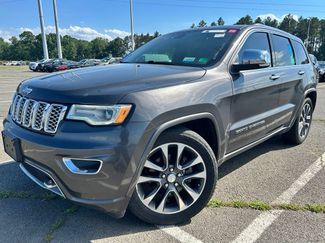 Used 2017 Jeep Grand Cherokee Overland AWD/4WD video 1