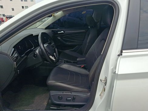 Used 2024 Volkswagen Jetta SEL FWD image 22