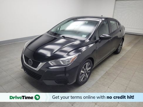 Used 2021 Nissan Versa SV image 1