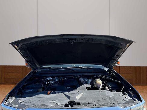 Used 2018 Chevrolet Silverado 1500 LTZ w/ LTZ Plus Package image 17