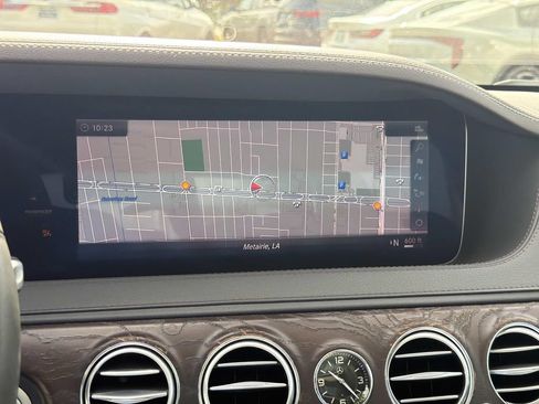 Used 2018 Mercedes-Benz S 450 Sedan image 25
