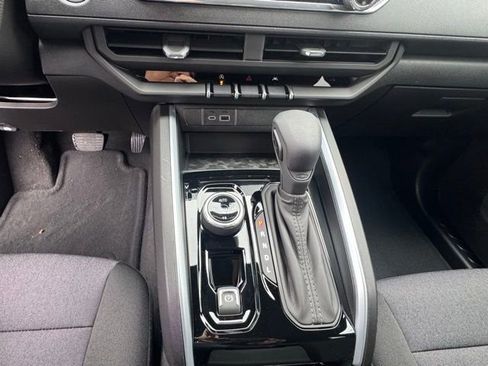 New 2026 Chevrolet Colorado Trail Boss AWD/4WD image 22