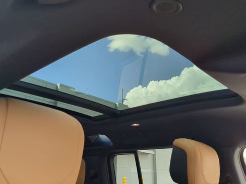 Used 2024 Land Rover Defender 110 Carpathian Edition image 20