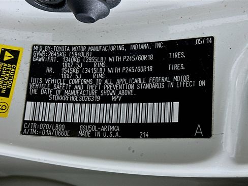 Used 2014 Toyota Highlander XLE image 12