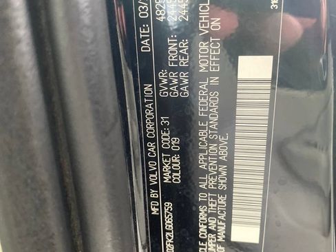 Used 2020 Volvo S60 T5 Momentum FWD image 31