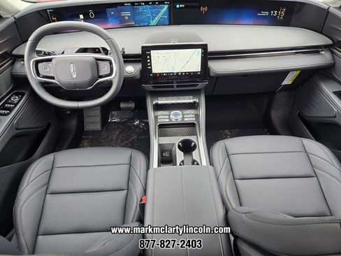 New 2026 Lincoln Nautilus Premier AWD/4WD image 8