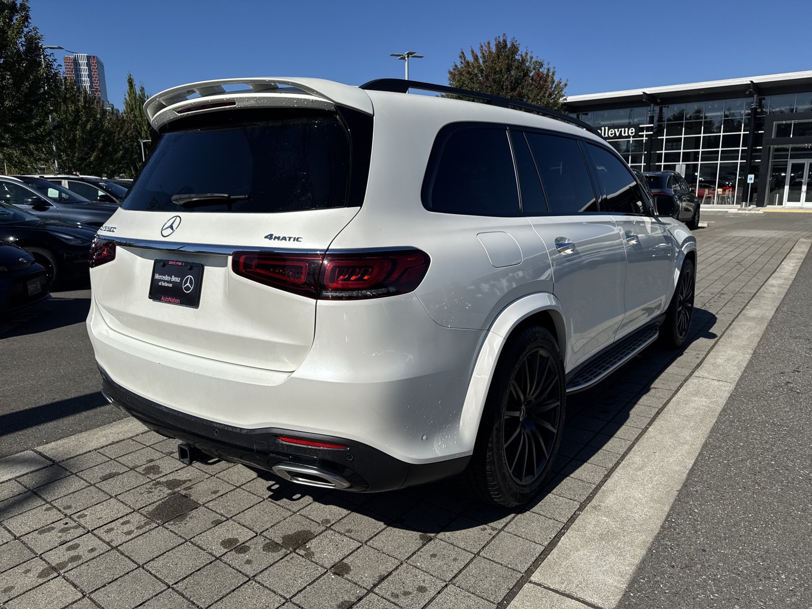 Used 2021 Mercedes-Benz GLS 580 4MATIC image 6
