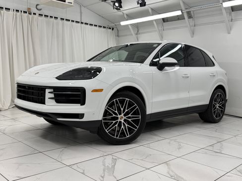 New 2026 Porsche Cayenne image 6