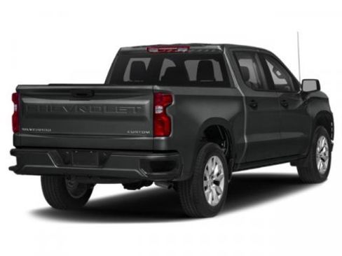 Used 2022 Chevrolet Silverado 1500 Custom image 2
