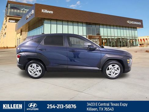 Used 2024 Hyundai Kona SE image 10
