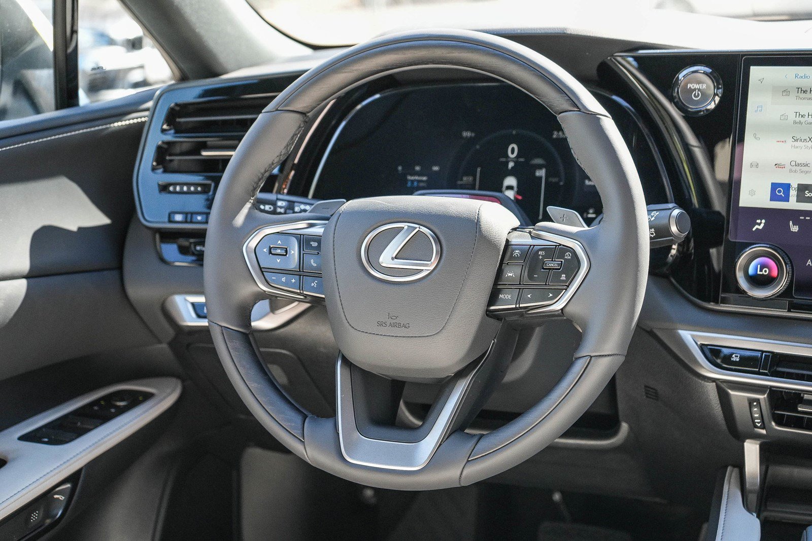 New 2026 Lexus RX 350h AWD/4WD image 14