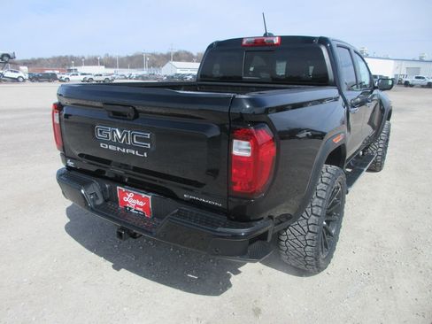 New 2026 GMC Canyon Denali image 5