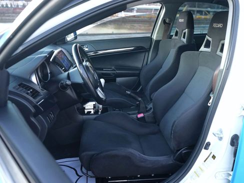 Used 2012 Mitsubishi Lancer Evolution GSR image 18