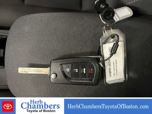 Used 2024 Toyota Corolla LE FWD image 9
