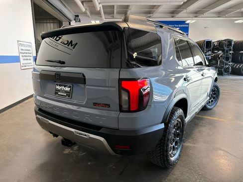 Certified 2026 Honda Passport TrailSport Elite image 6