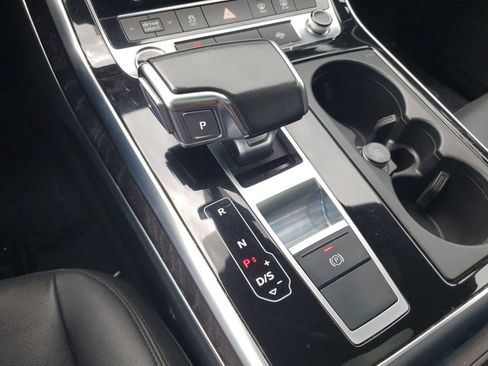 Used 2022 Audi Q7 2.0T Premium w/ Convenience Package AWD/4WD image 27