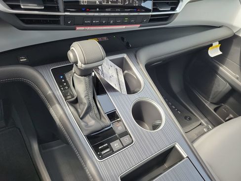 New 2026 Toyota Sienna XLE FWD image 19