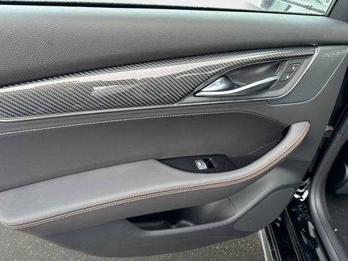 New 2026 Cadillac CT5 Sport w/ Technology Package image 9