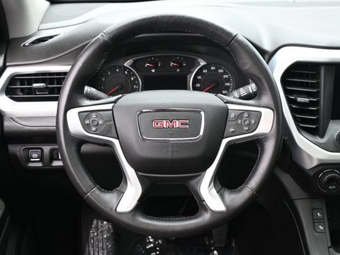 Used 2017 GMC Acadia SLT AWD/4WD image 9