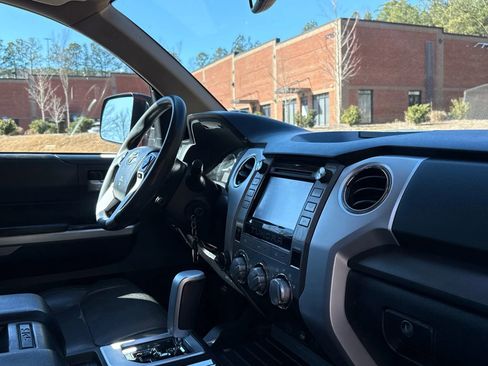 Used 2015 Toyota Tundra SR5 w/ TRD Off Road Package image 36