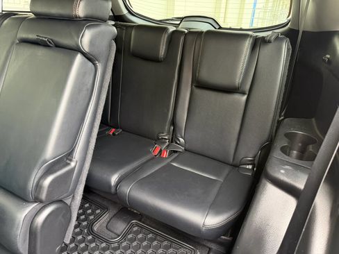Used 2016 Toyota Highlander XLE AWD/4WD image 12