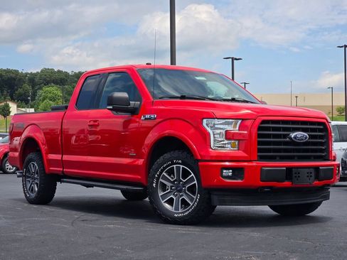 Used 2017 Ford F150 XLT w/ Equipment Group 302A Luxury AWD/4WD image 2