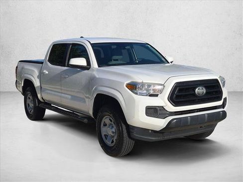 Used 2020 Toyota Tacoma SR w/ SR Convenience Package RWD image 3