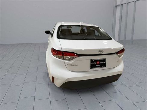 Certified 2025 Toyota Corolla LE image 7