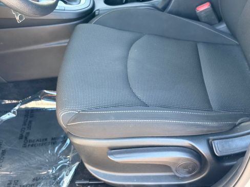 Used 2020 Kia Forte LXS FWD image 19